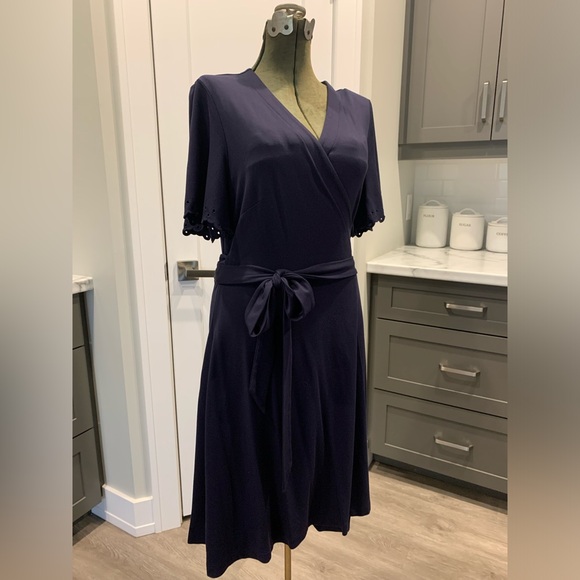 Ann Taylor wrap dress! - Medium - XL - Picture 2 of 5